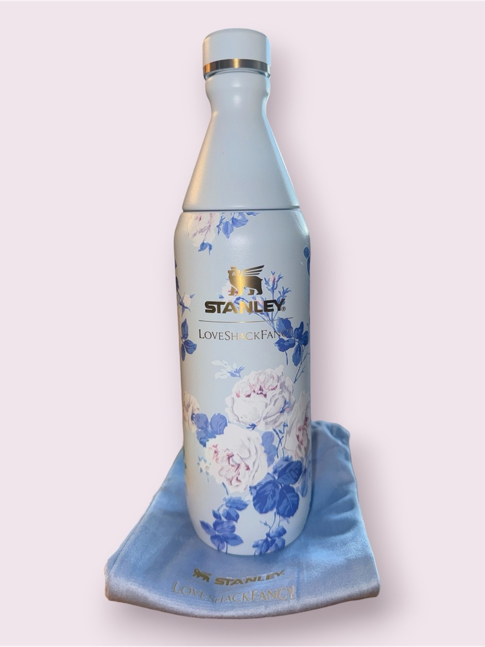Stanley x LoveShackFancy 20oz Slim Water Bottle Ribbon Rosa Blue Floral
